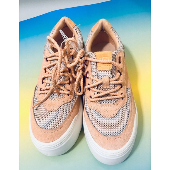 UGG Treadlite Womens Marin Mega Lace-Up Platform Sneakers Beige Mesh Lining - Picture 2 of 16